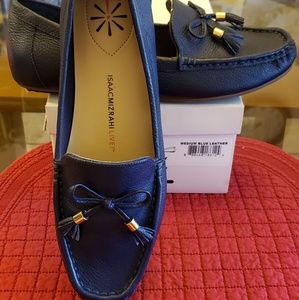 Medium Blue Leather ISAAC MIZRAHI "Amy" loafers